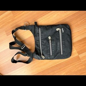 Baggallini Crossbody Bag/Purse